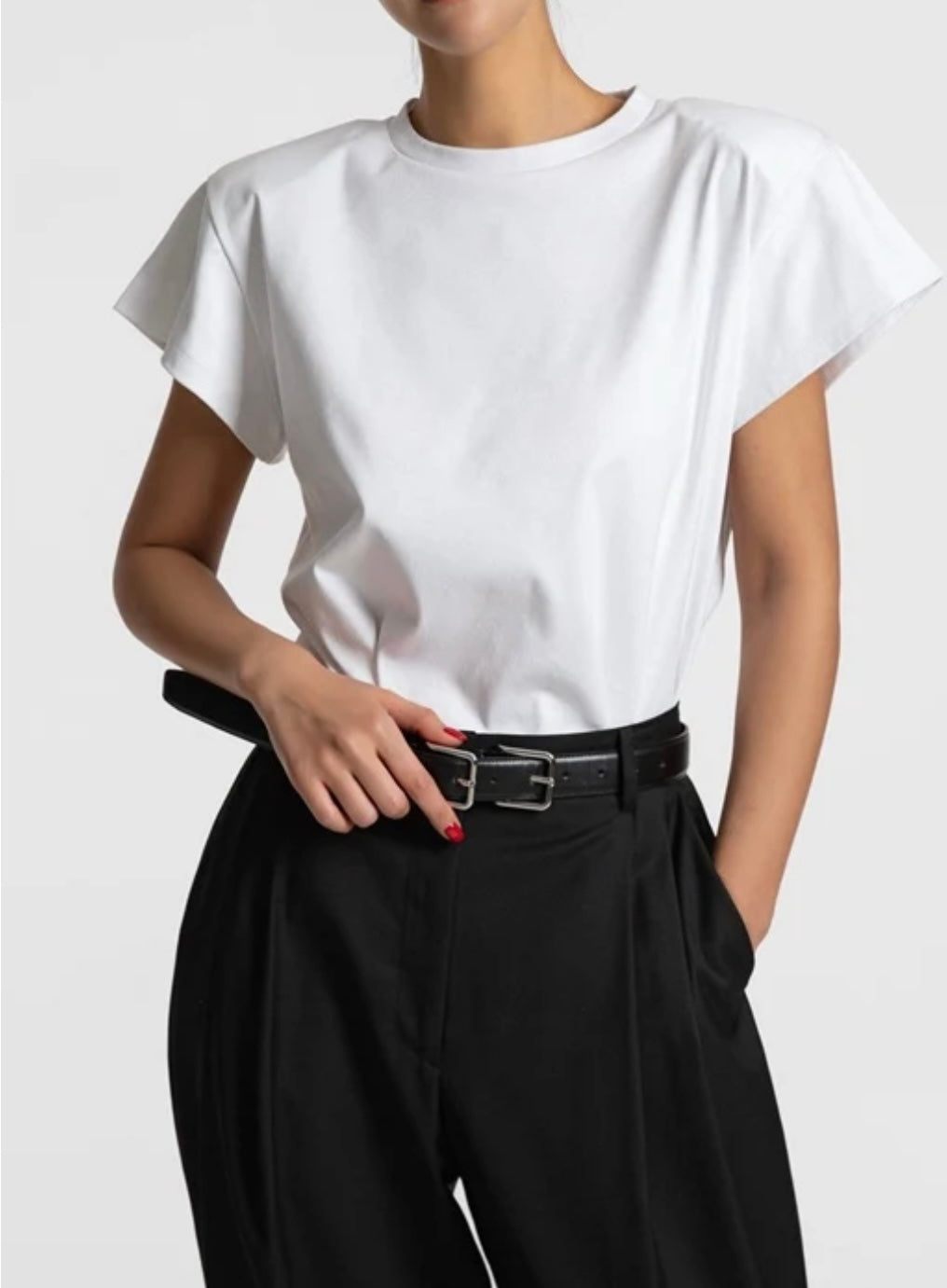 Saar Tee