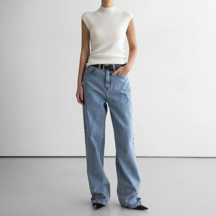 The straight jeans