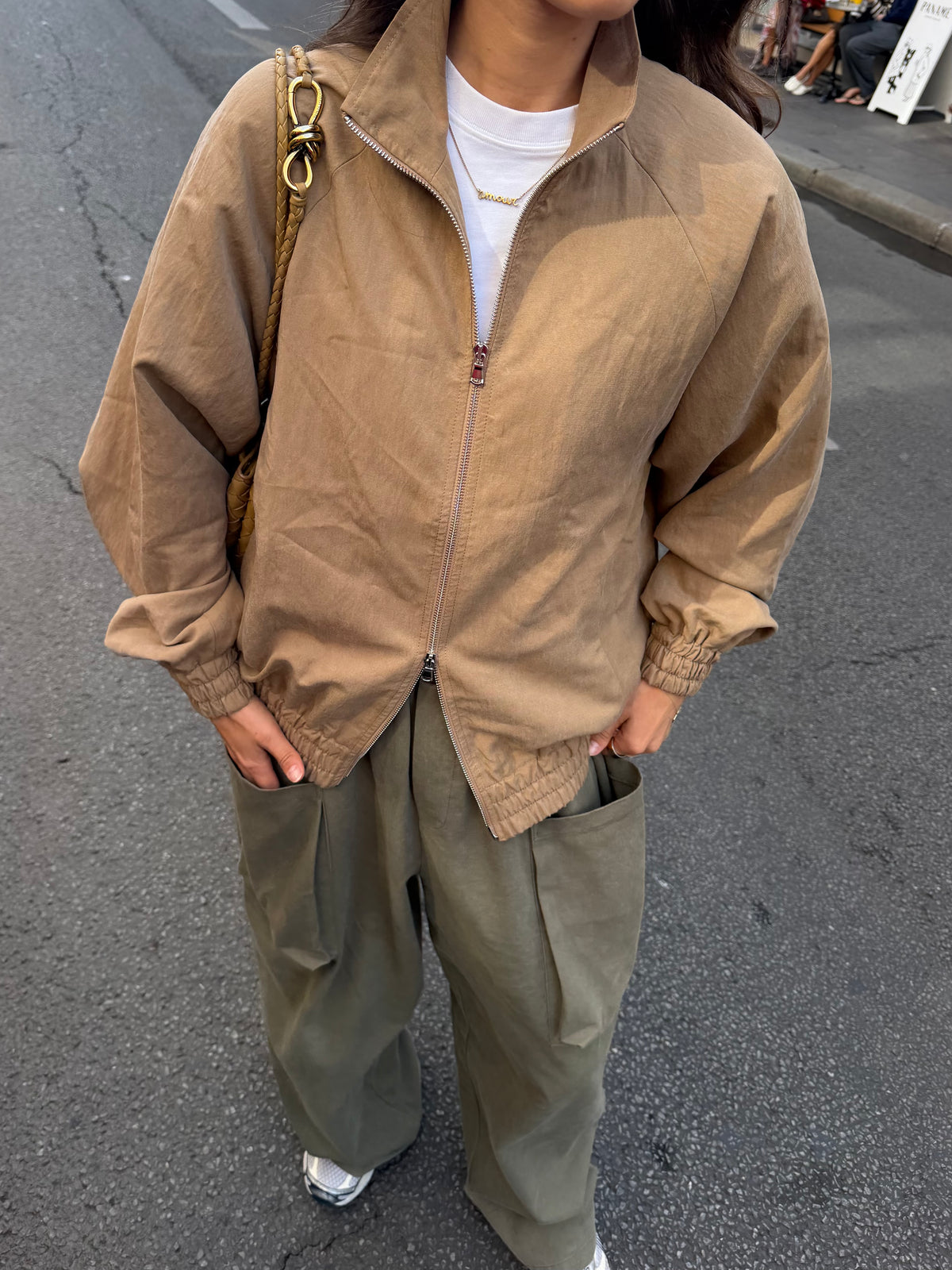Olivia zip-up