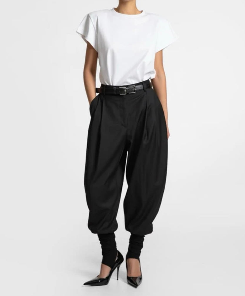 Saar Tee
