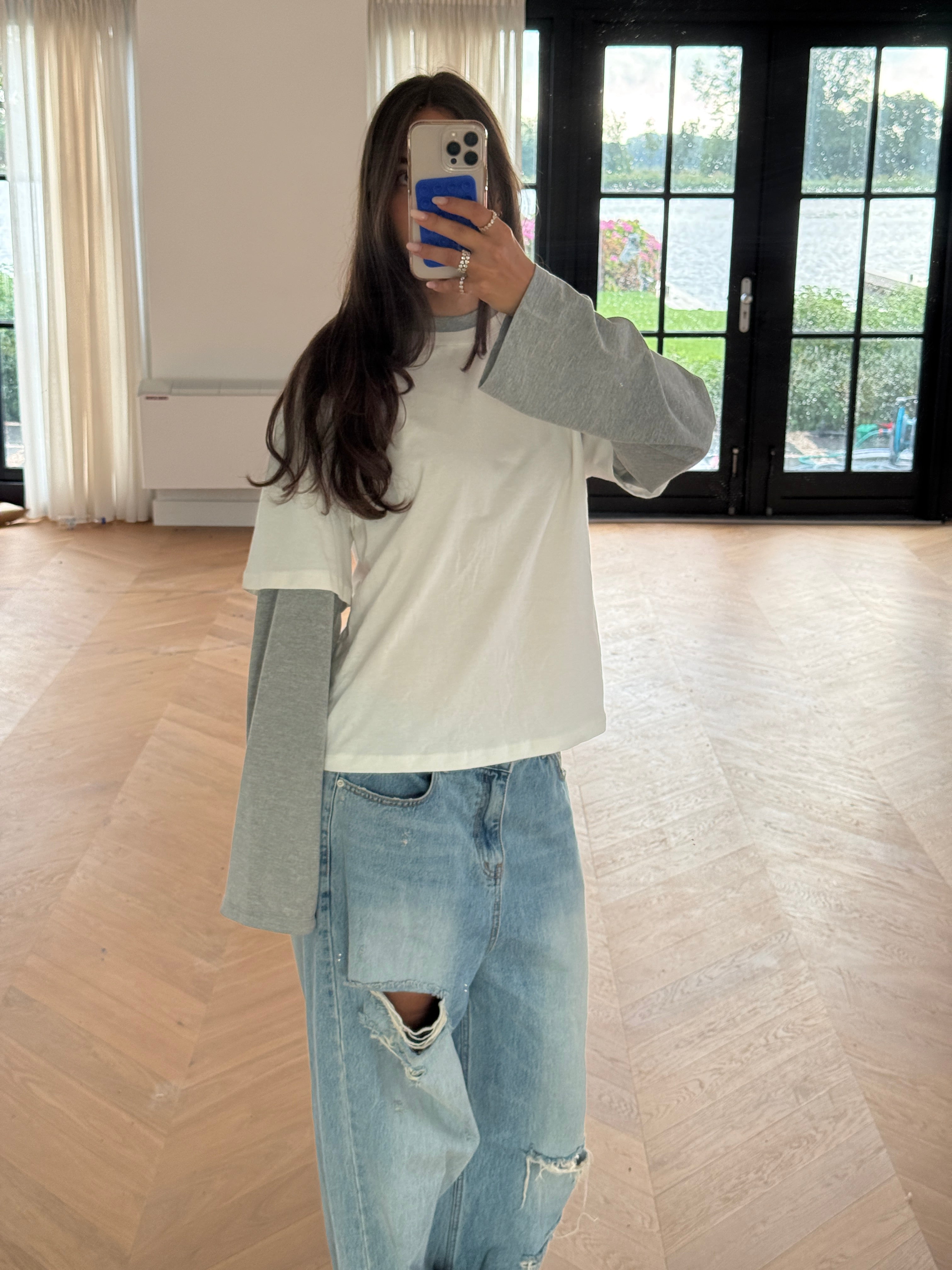 Serina tee